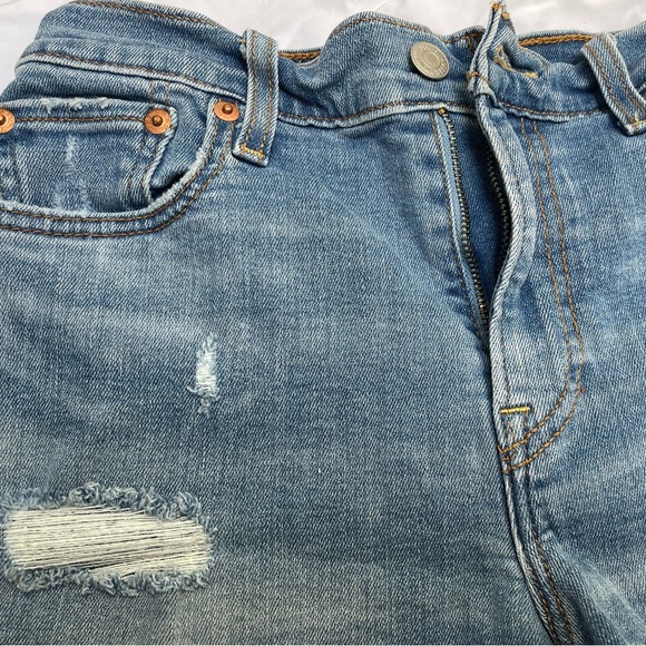 Levi’s Women’s Distressed Denim Cutoff Shorts size 26 - Picture 2 of 4